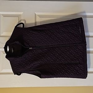 Eddie Bauer vest in plum color Lg
